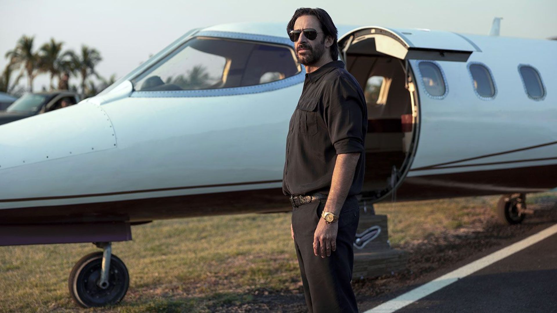 2021-9-narcos-mexico-season-3-still-6-publicity-h-2021