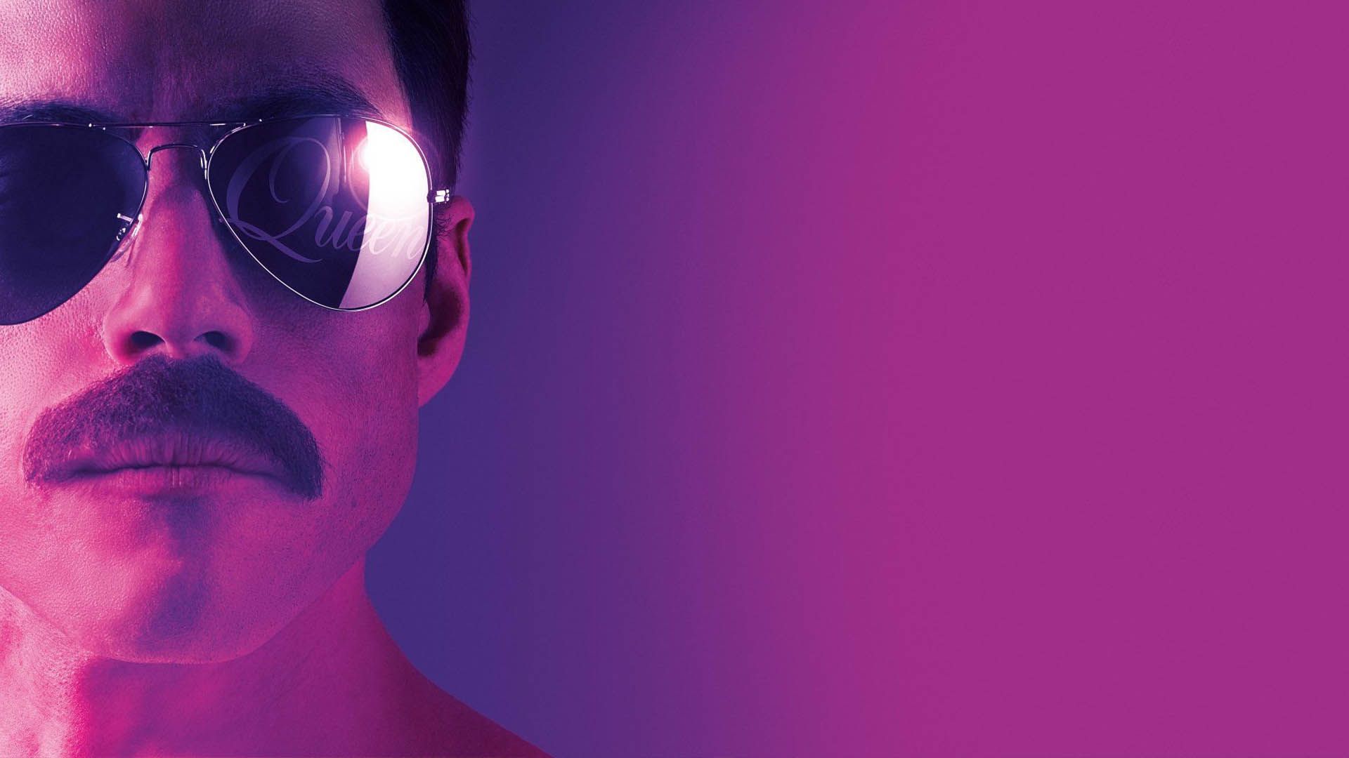 رامی ملک در نقش فردی مرکوری در فیلم Bohemian Rhapsody