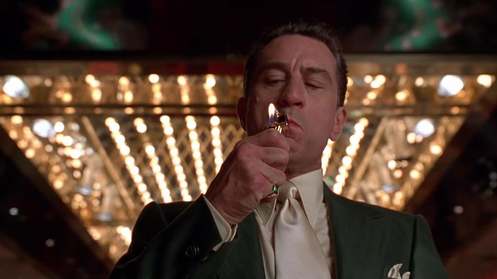 2021-9-robert-deniro-cigarate