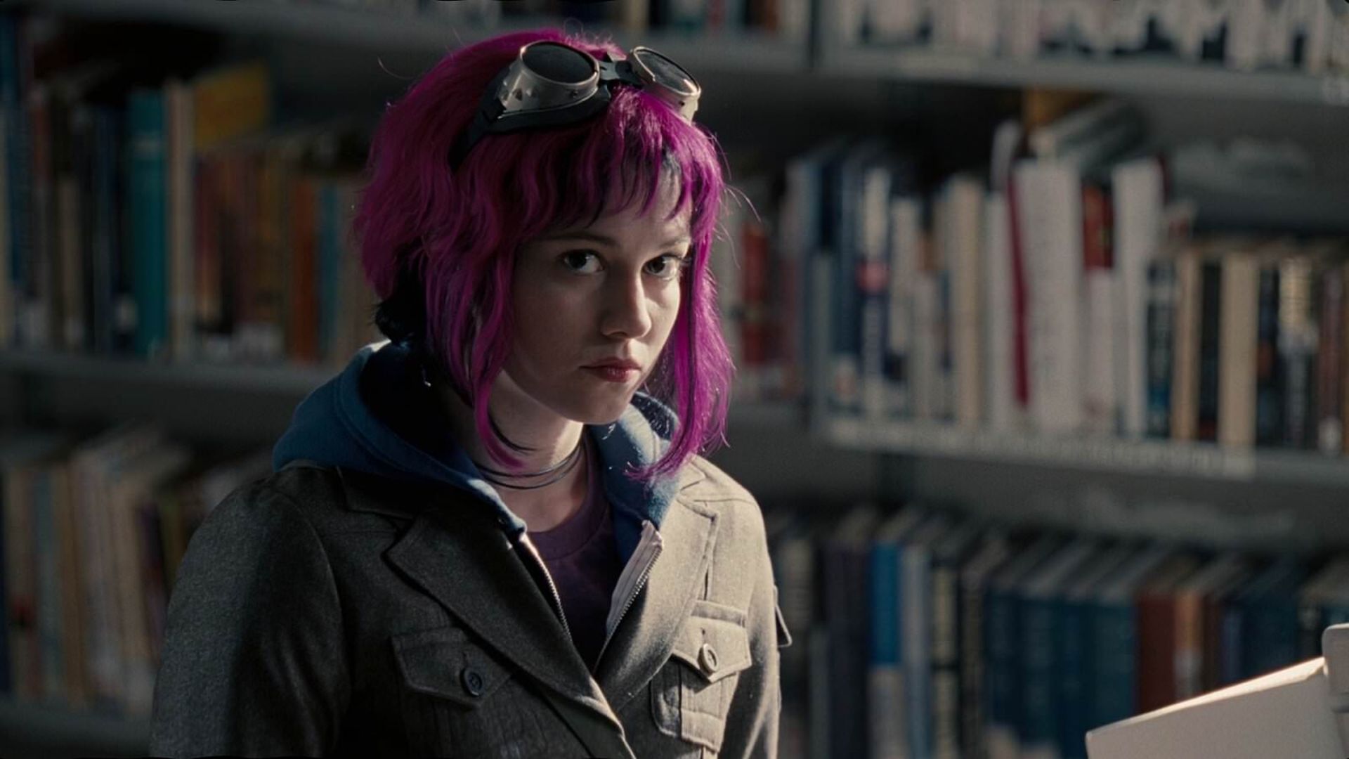 مری الیزابت وینستد در نقش رامونا فلاورز در فیلم Scott Pilgrim Vs. The World