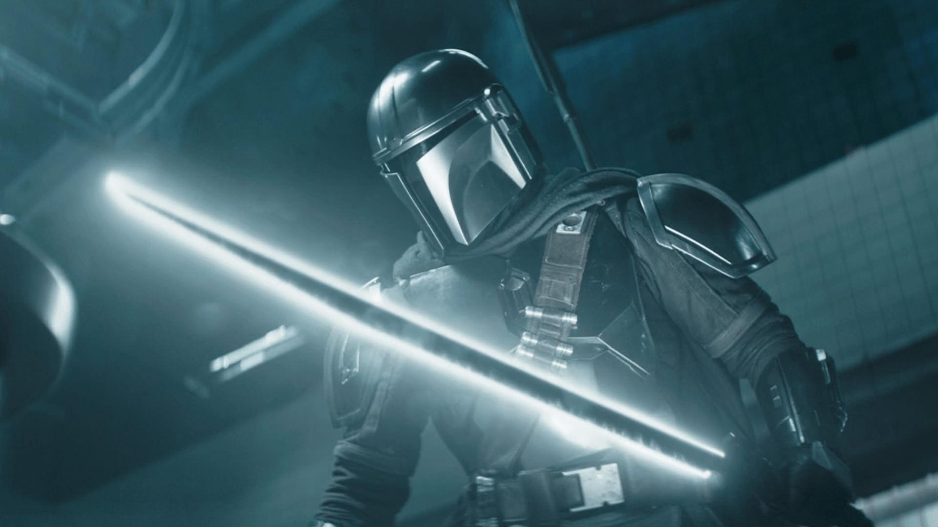 دین جارین با دارک سیبر در قسمت پنجم سریال The Book of Boba Fett با نام بازگشت مندلورین