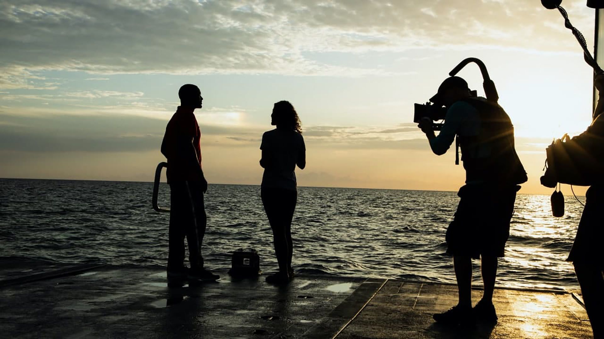2022-1-will-smith-and-swimmer-and-cameraman-by-the-sea