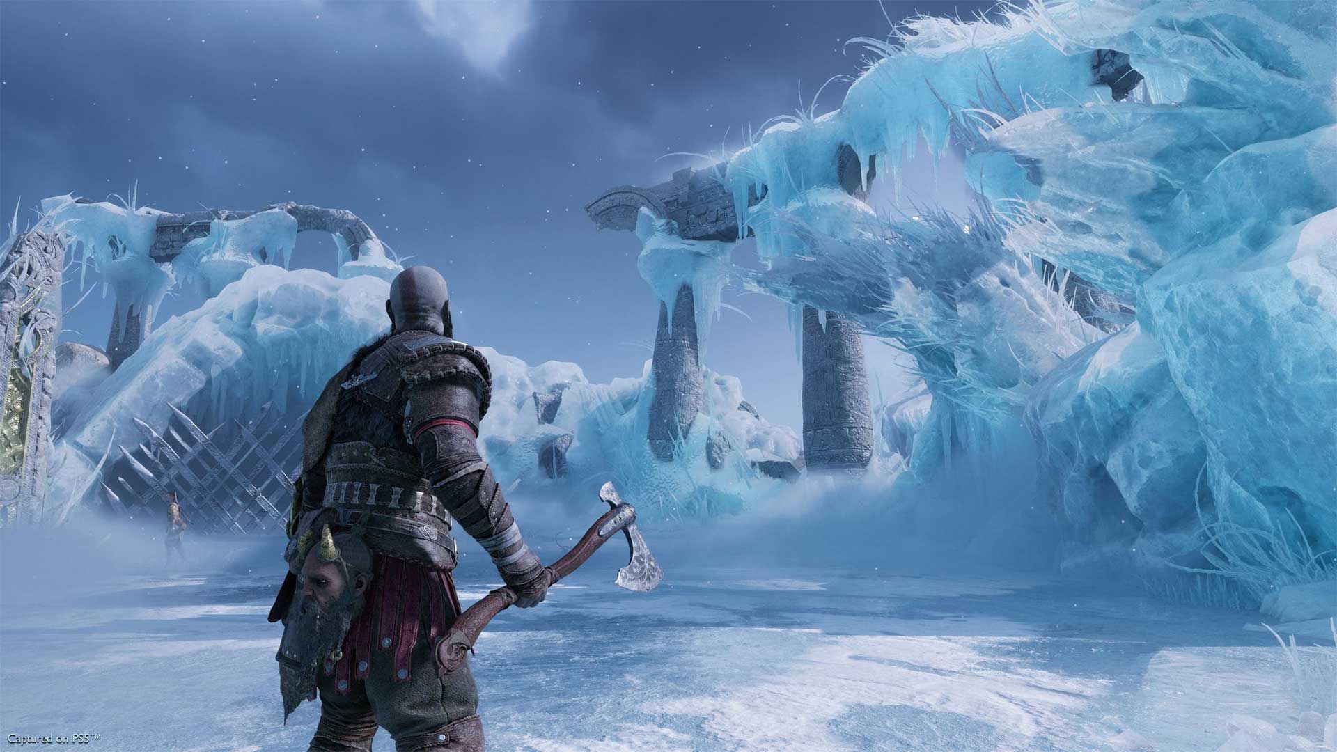 کریتوس و آترئوس در اسکرین شات‌های جدید God of War Ragnarok