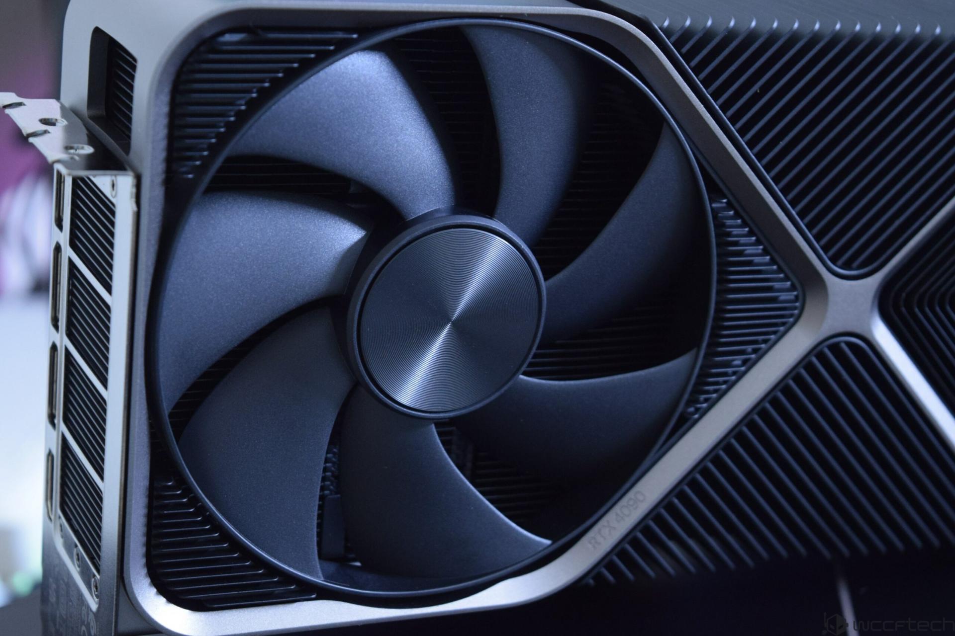 فن کارت گرافیک RTX 4070 Ti