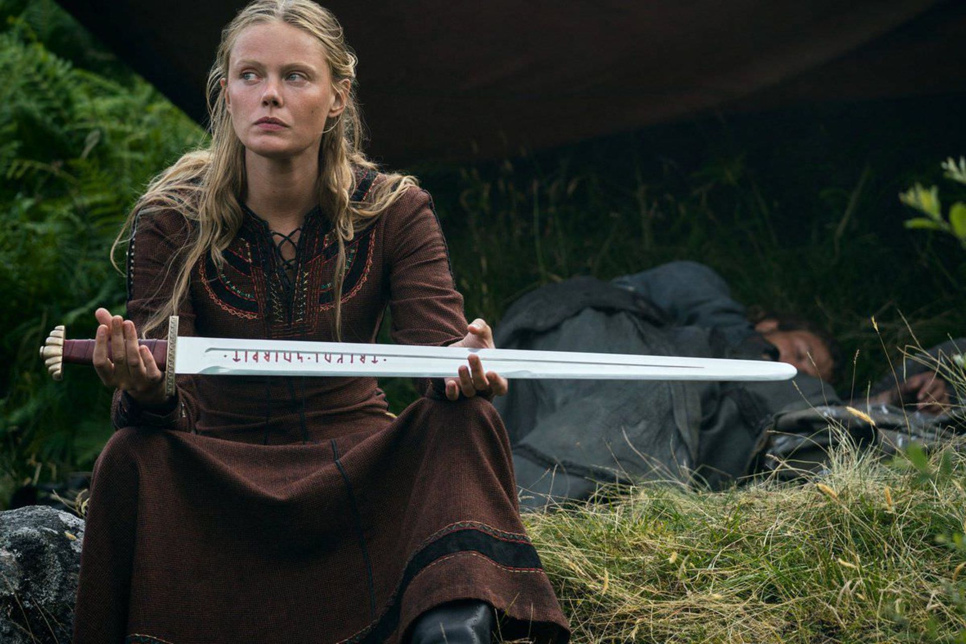 2022-11-vikings-valhalla-season-2-first-look-photos-04