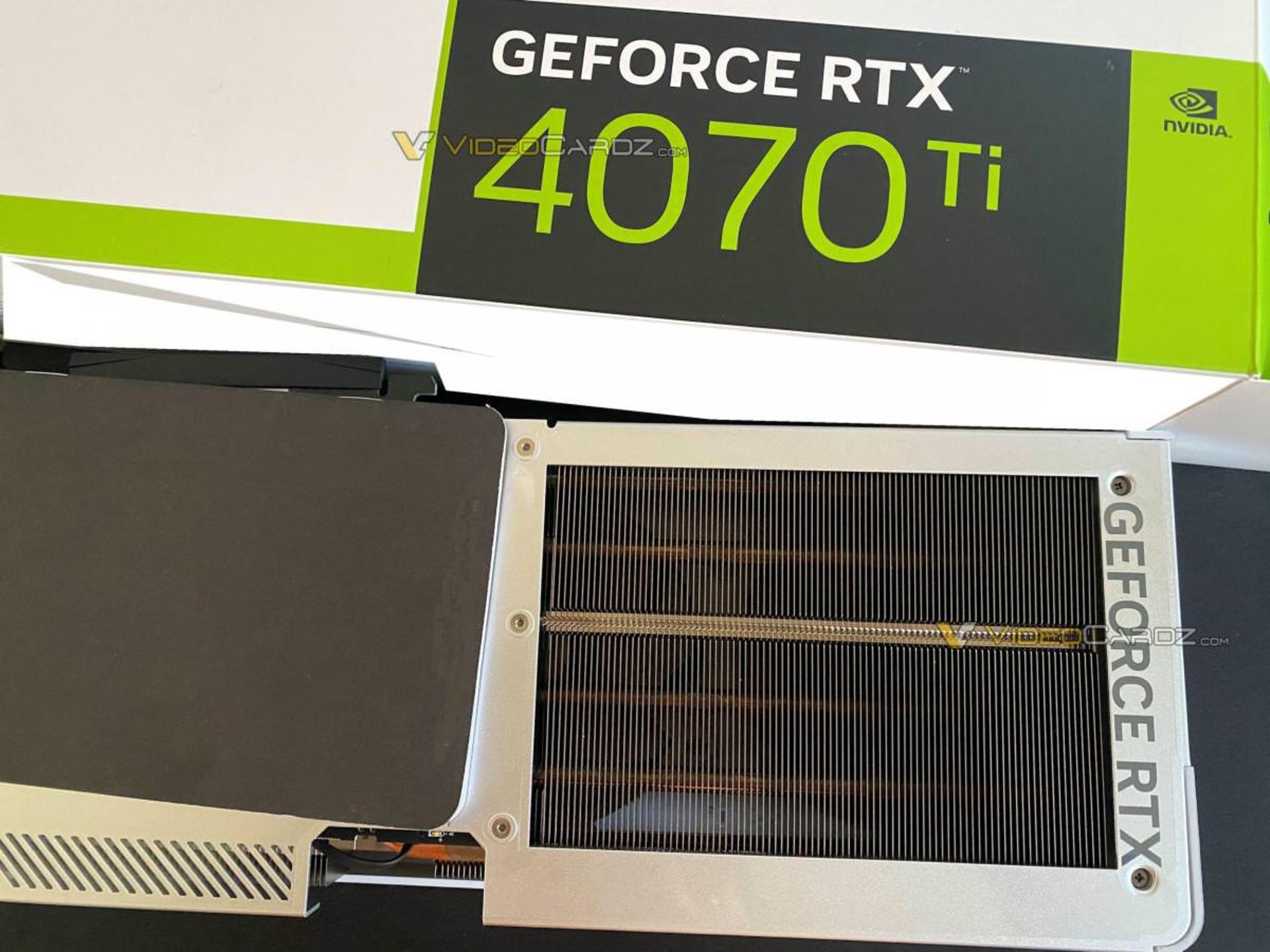 هیت‌سینک کارت گرافیک Gigabyte GeForce RTX 4070 Ti