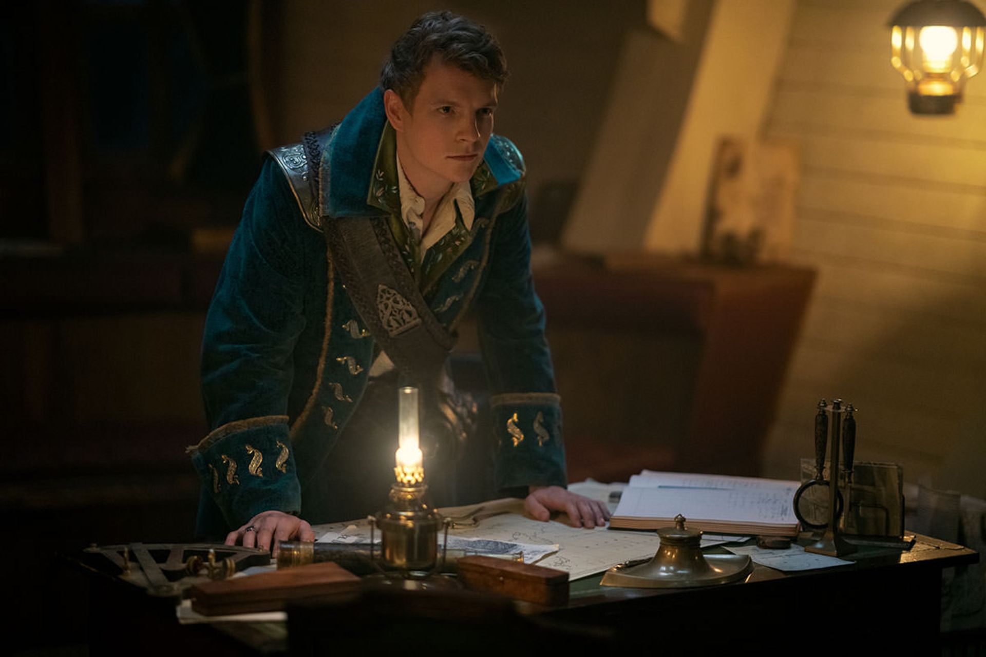 2022-12-shadow-and-bone-season-2-new-photos-03