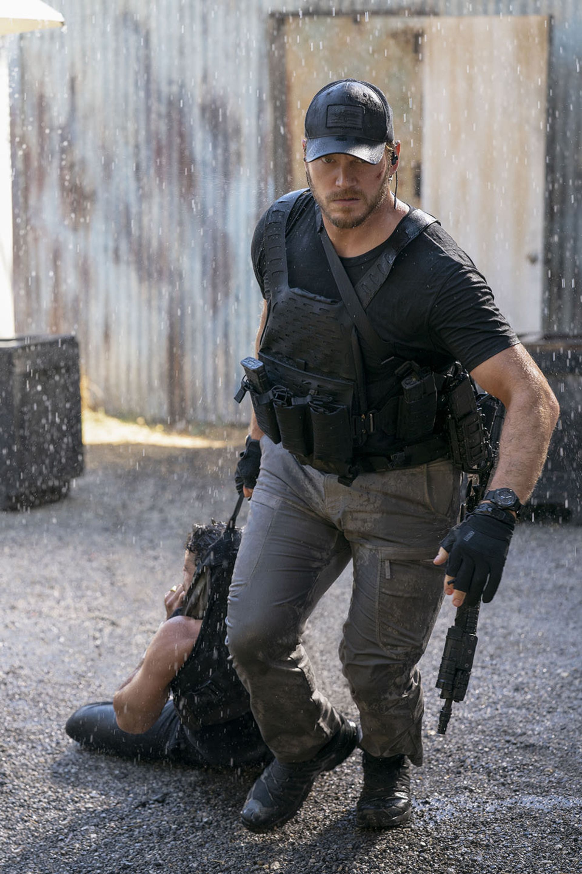 2022-2-chris-pratt-amazon-prime-video-the-terminal-list-first-image