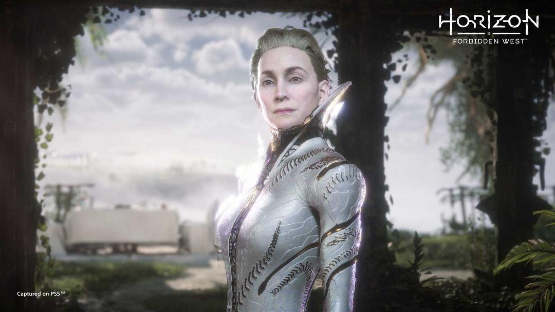 تیلدا، شخصیت مرموز بازی Horizon Forbidden West پلی استیشن با نقش‌آفرینی کری-ان ماس (بازیگر سری فیلم ماتریکس)