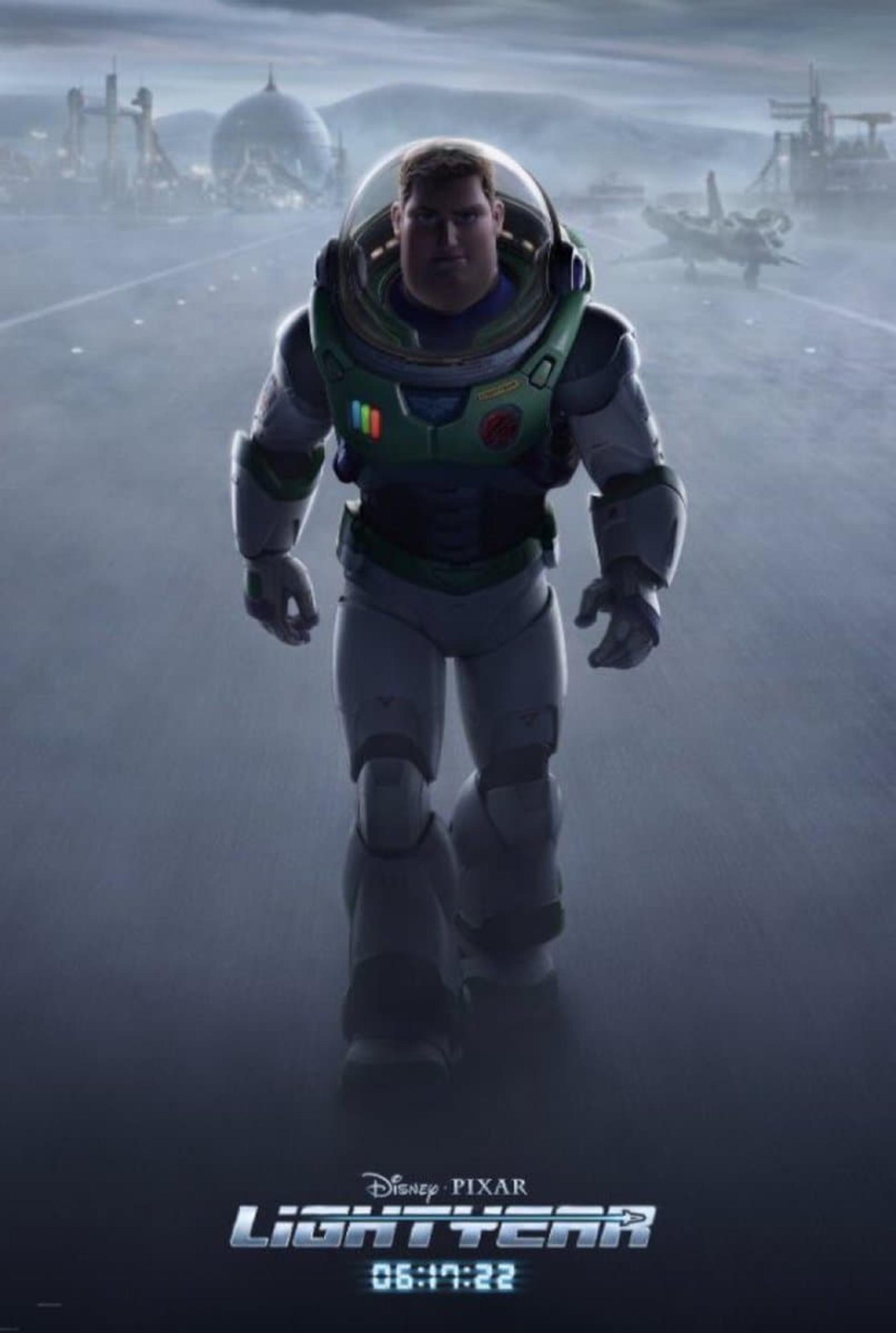 پوستر جدید انیمیشن Lightyear