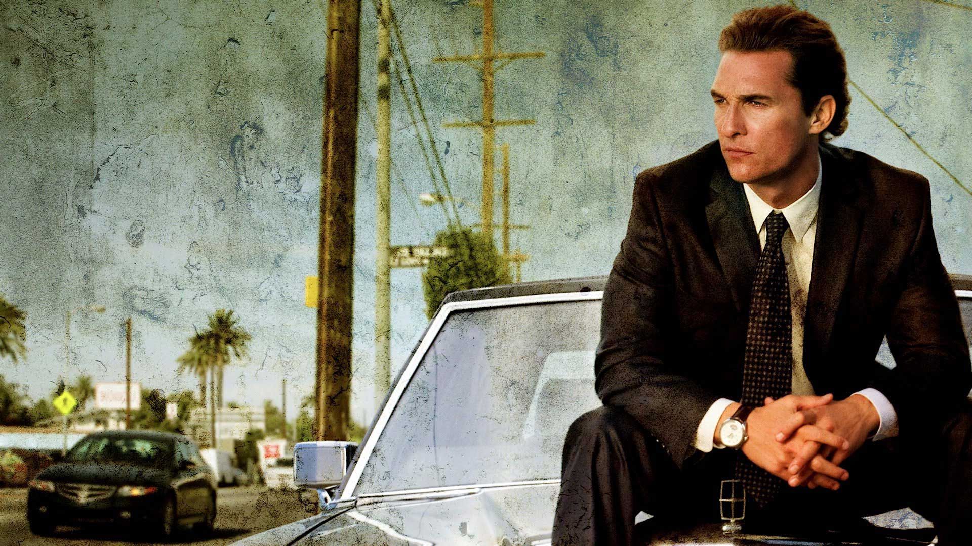 متیو مک کانهی، بازیگر آثاری همچون سریال True Detective و فیلم اینتراستلار در فیلم The Lincoln Lawyer، محصول سال ۲۰۱۱ میلادی