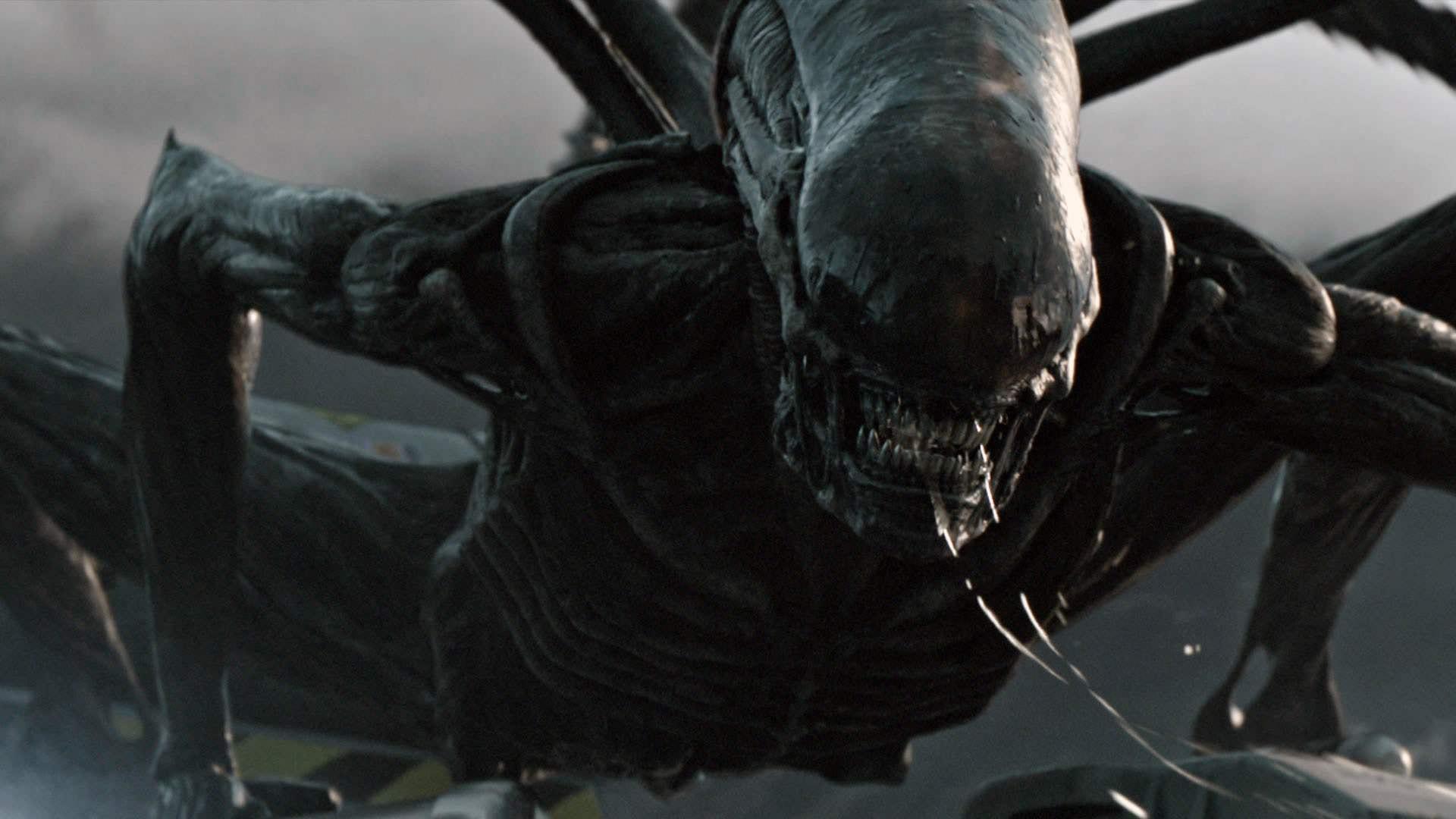 زنومورف روی سفینه در فیلم alien covenant