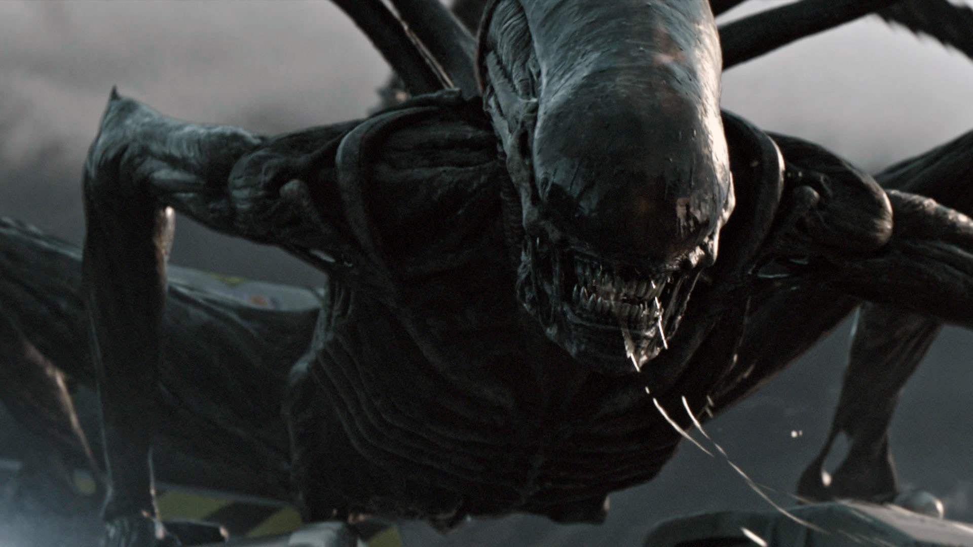 زنومورف روی سفینه در فیلم alien covenant
