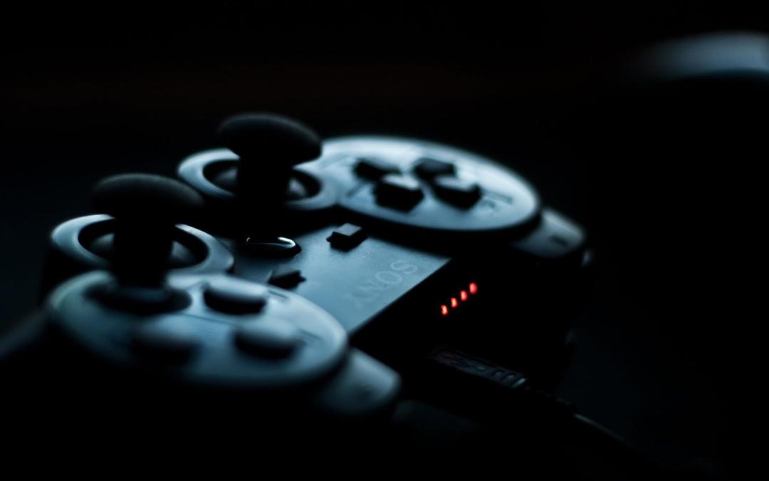 2022-4-duashock-playstation-controller