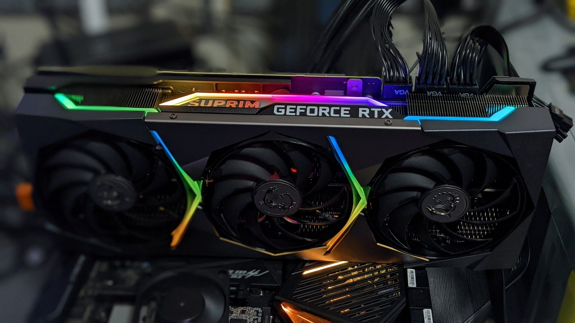  MSI RTX 3090 Ti SUPRIM X