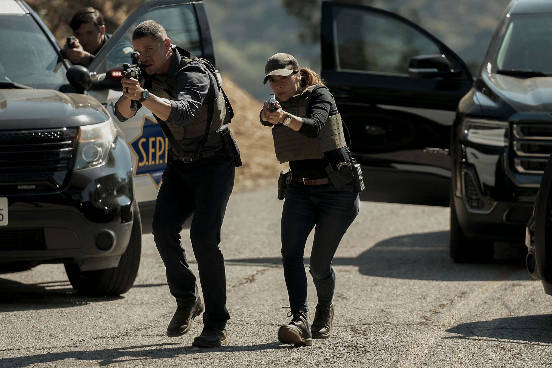2022-5-terminal-list-amazon-show-new-photos-01