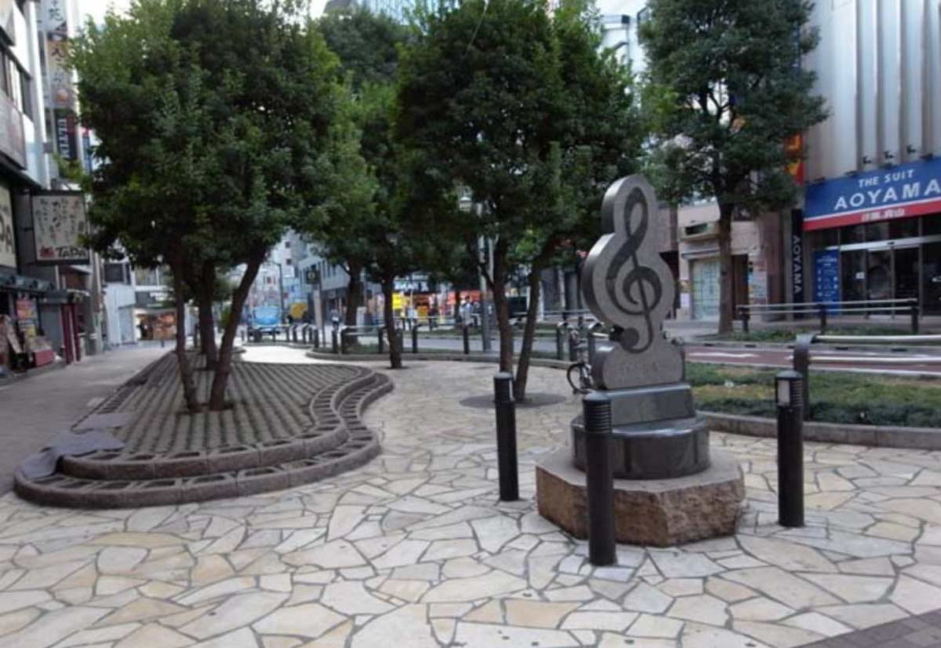 مجسمه موسیقی انیمه دورارارا
