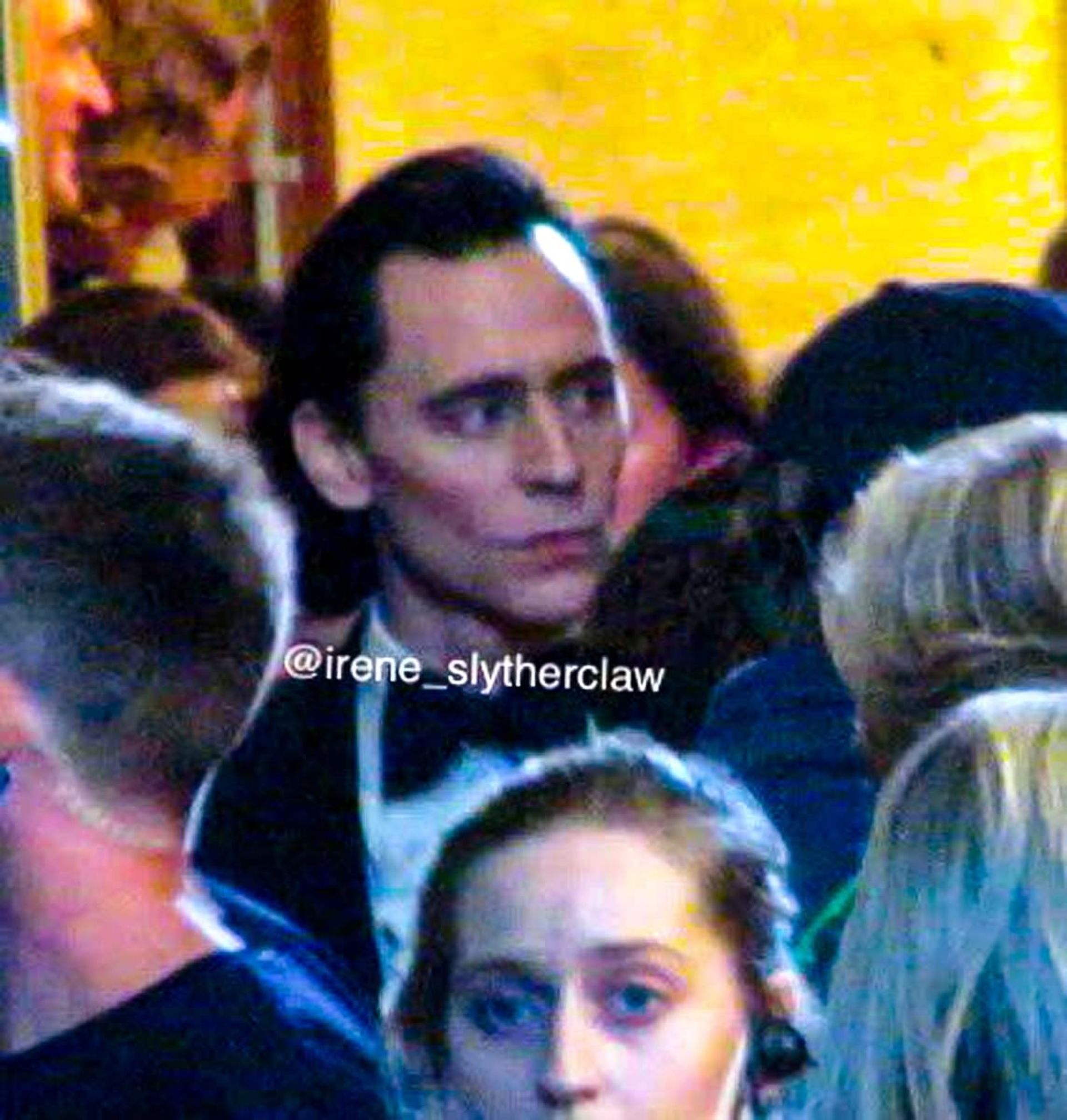 2022-7-first-loki-season-2-set-photos-reveal-surprising-marvel-easter-eggs-06