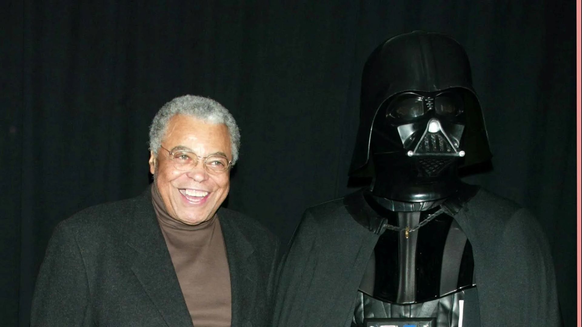 2022-9-james-earl-jones-star-wars-darth-vader