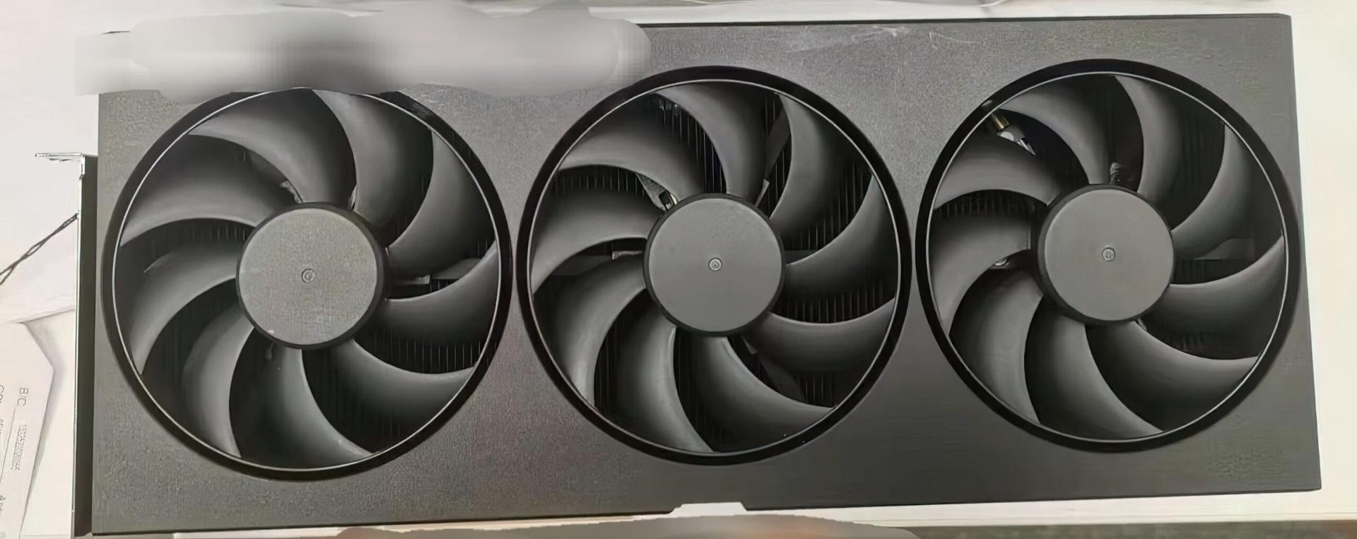 تصویر منتسب به RTX 4090 Ti