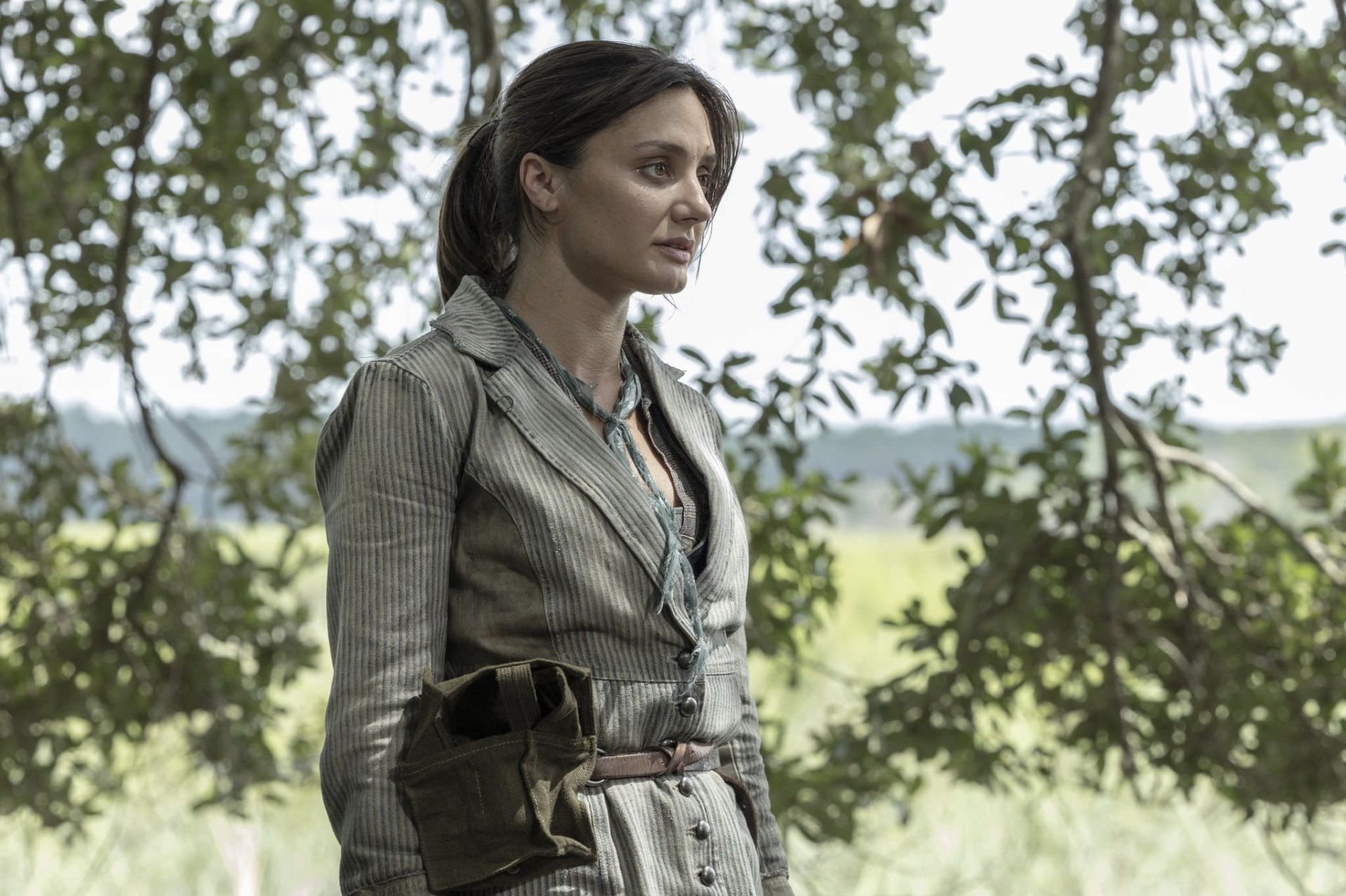 2023-1-fear-the-walking-dead-season-8-first-look-images-03
