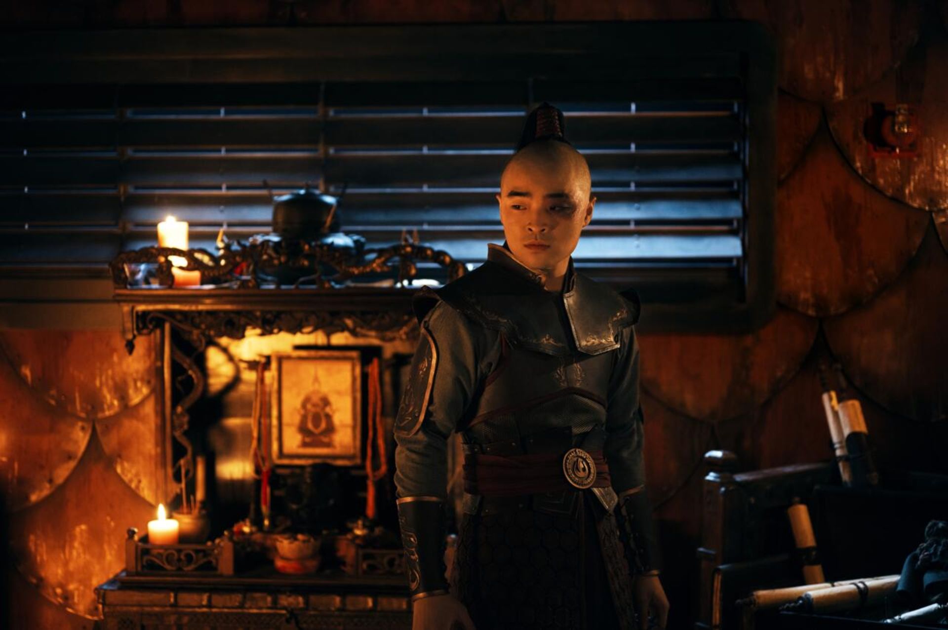 2023-10-netflix-avatar-the-last-airbender-first-look-at-the-royal-fire-nation-family-04