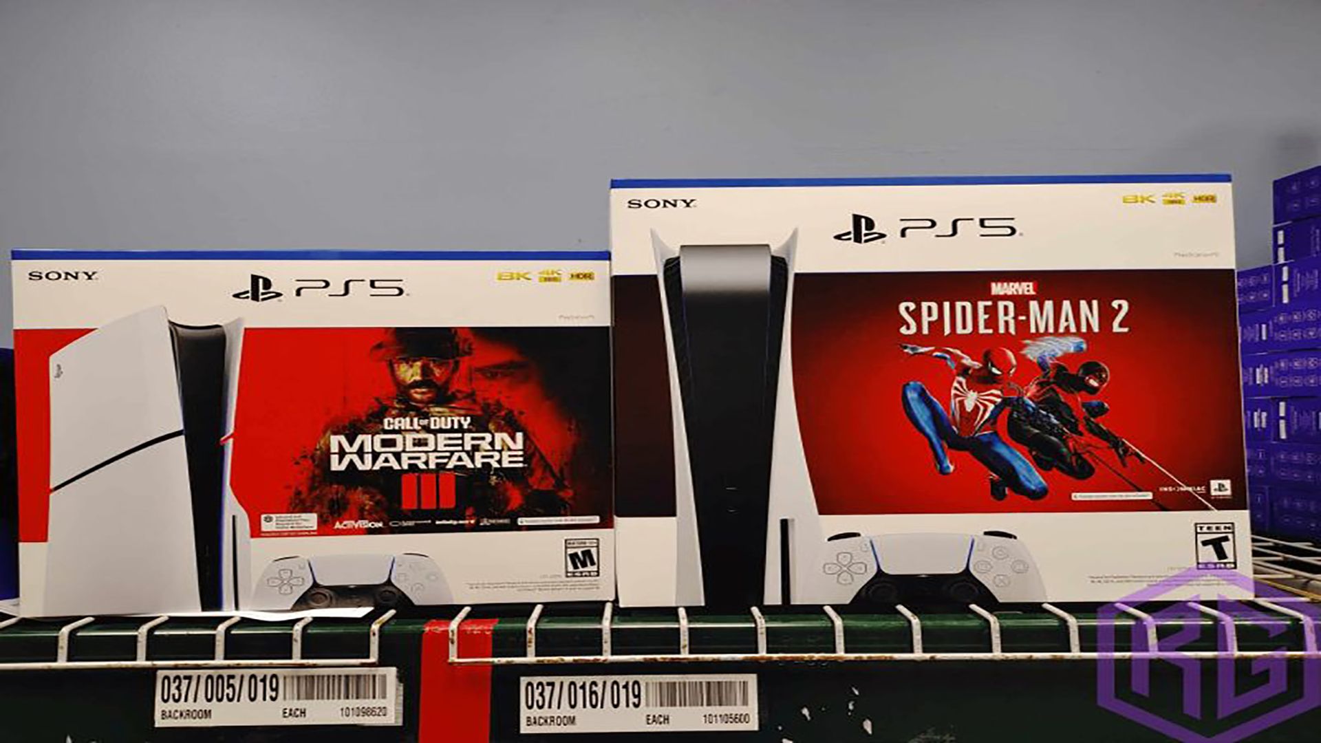 باندل بازی Call Of Duty: Modern Warfare 3 و Spider-Man 2 کنسول پلی استیشن 5 اسلیم