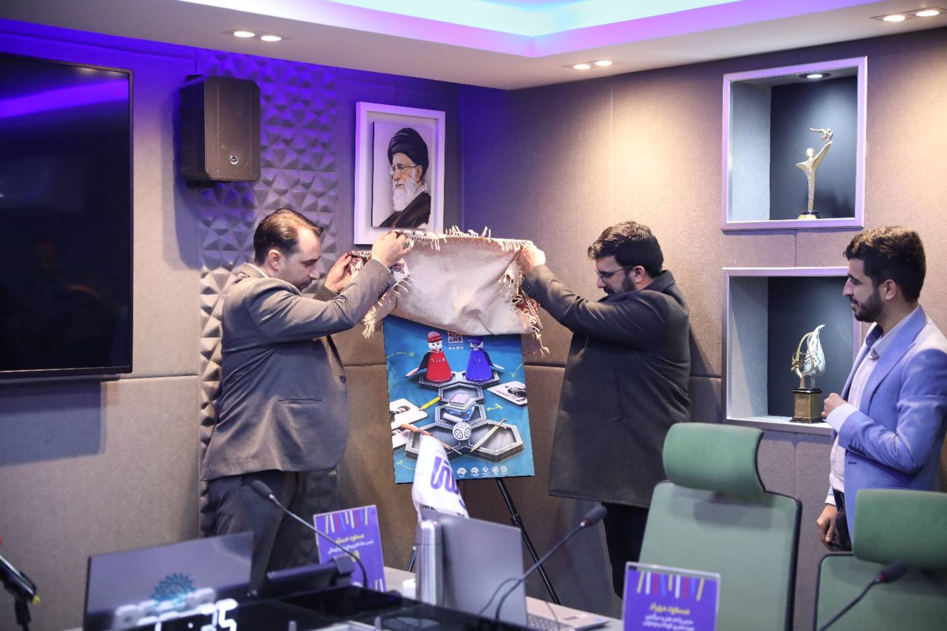 رونمایی از پوستر رویداد بازیستا