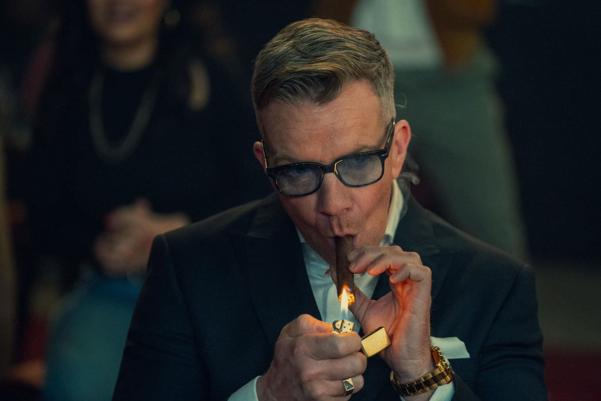 2023-11-first-photos-guy-ritchie-the-gentlemen-series-netflix-07