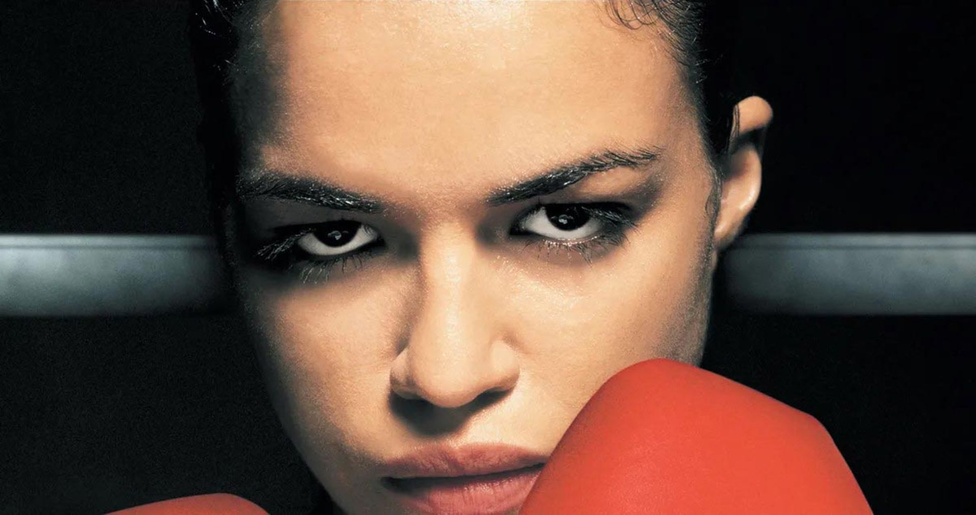 تصویر چهره میشل رودریگز در فیلم دختر مبارز