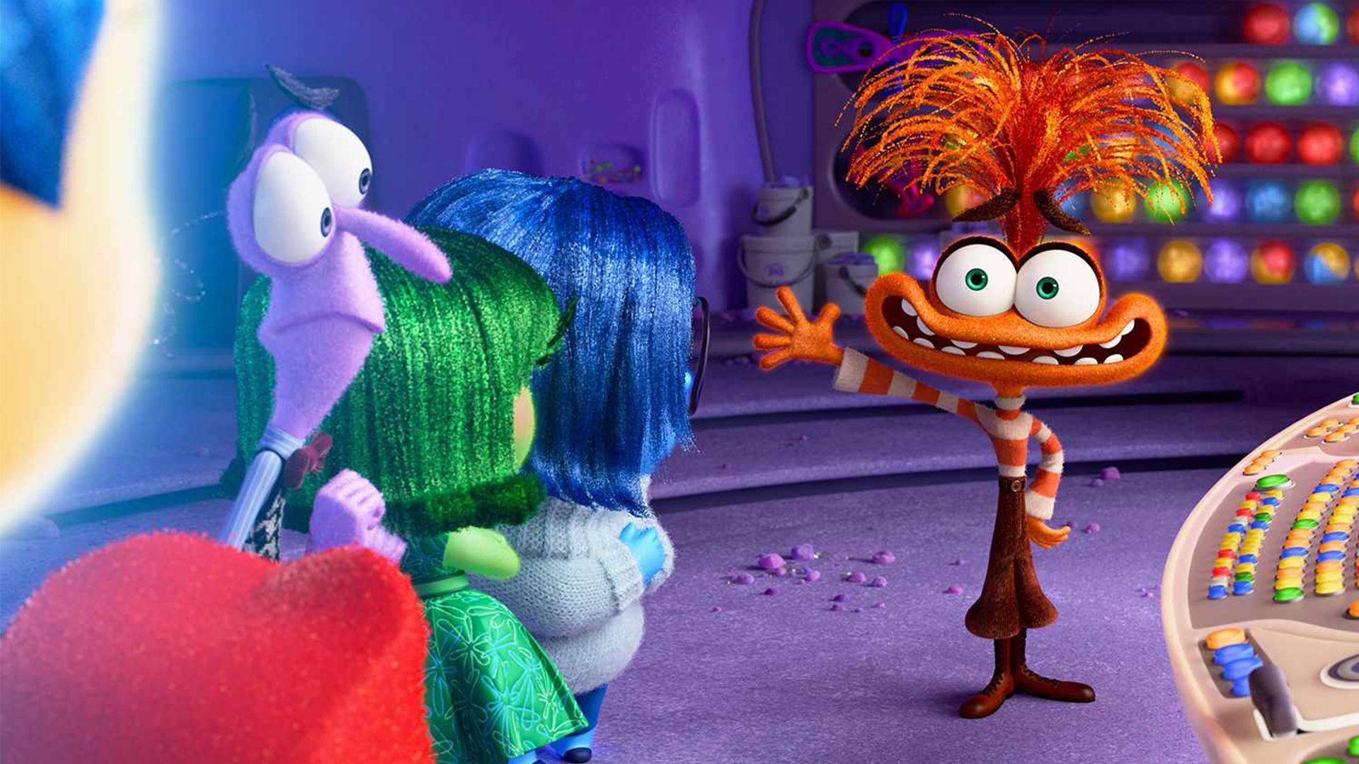 ملاقات شخصیت اضطراب با دیگر احساسات رایلی در انیمیشن Inside Out 2 