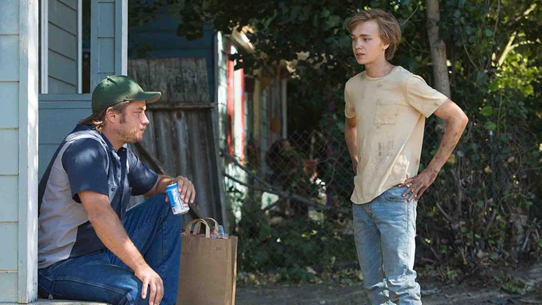 تراویس فیمل به همراه چارلی پلامر در فیلم Lean on Pete