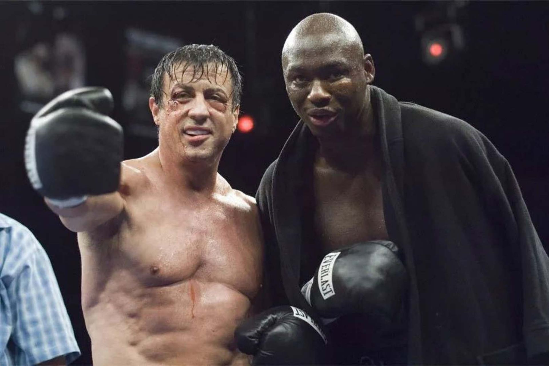 سیلوستر استالونه در نقش راکی در فیلم راکی بالبوا با صورت ورم کرده