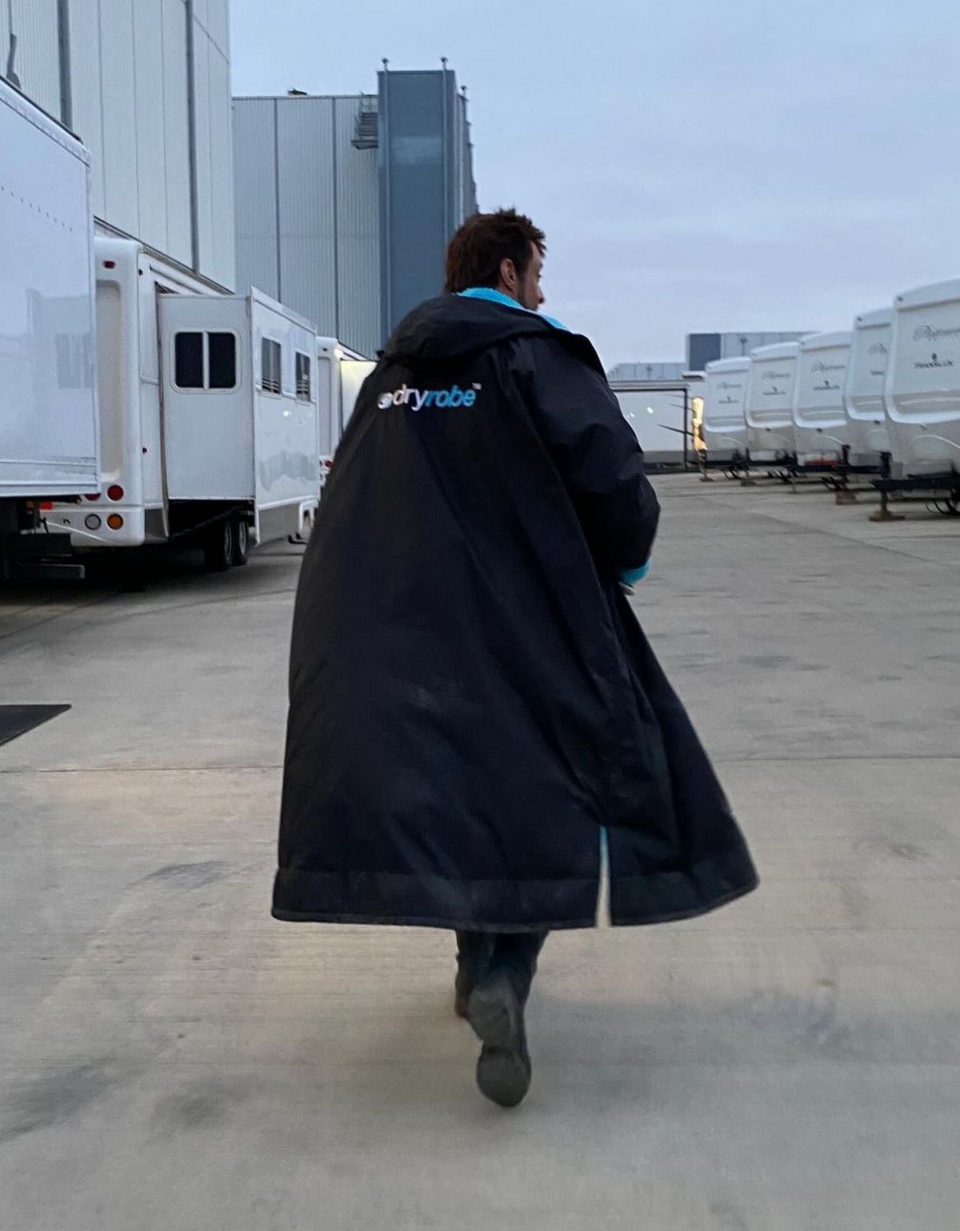 2023-12-hugh-jackman-behind-the-scenes-of-deadpool-3-01