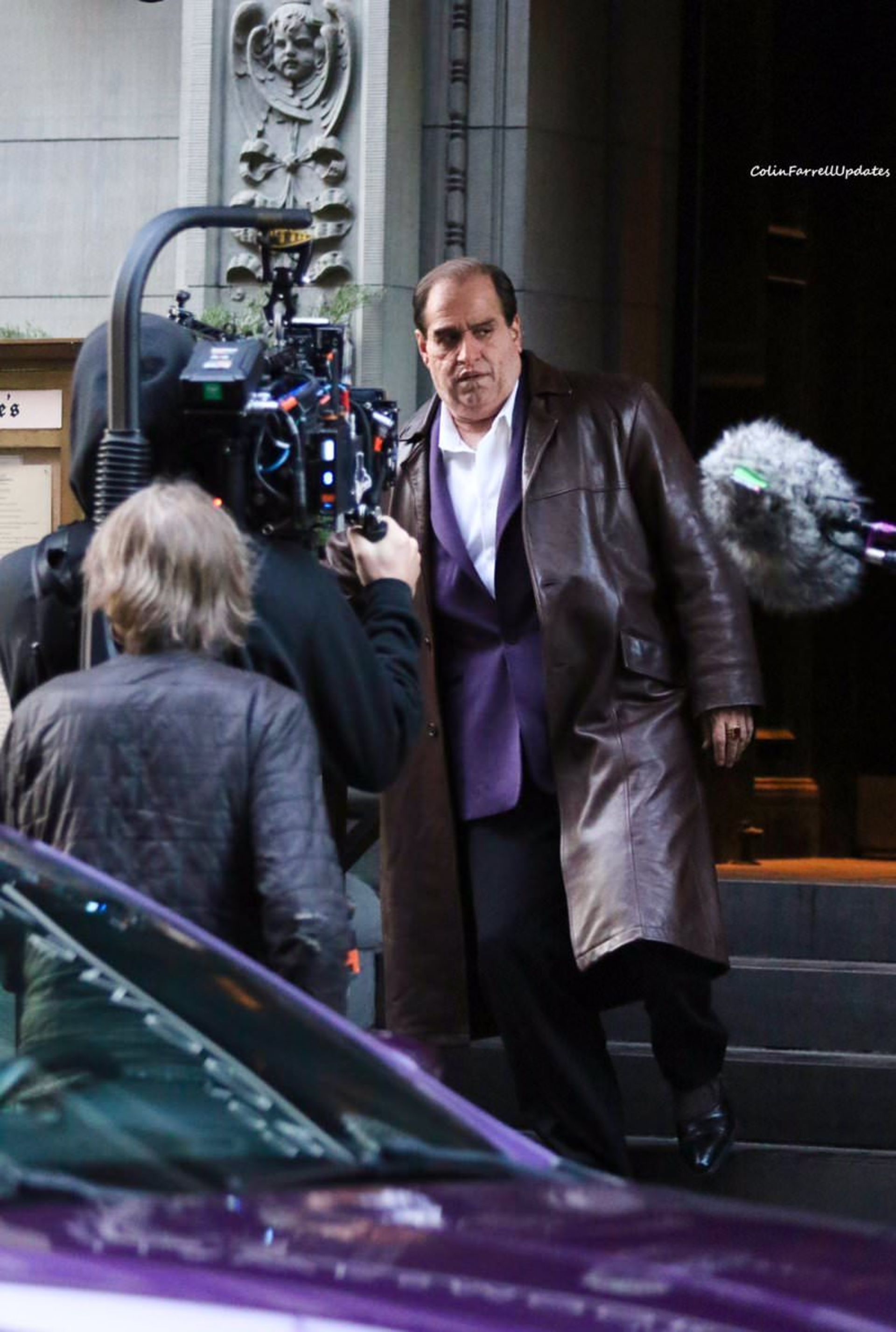 2023-3-the-penguin-set-photos-feature-colin-farrell-07