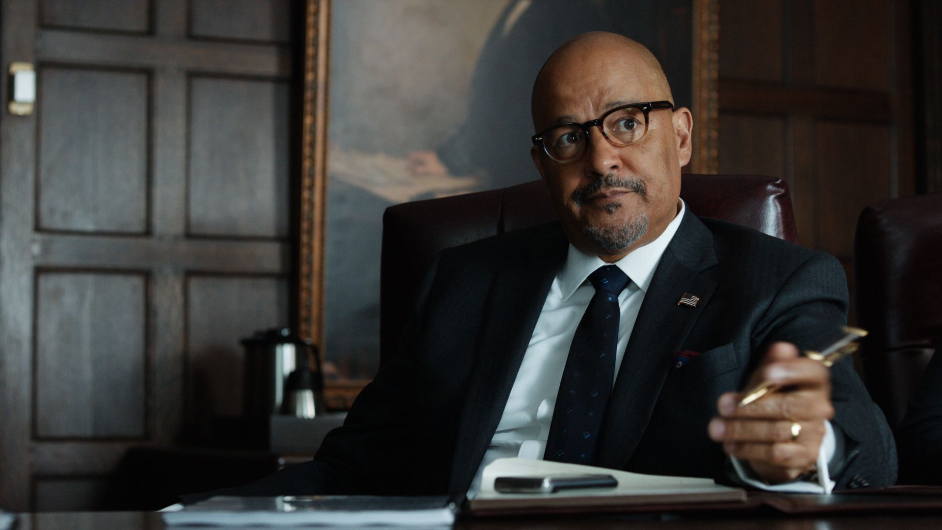 کلارک جانسون در سریال Alpha House