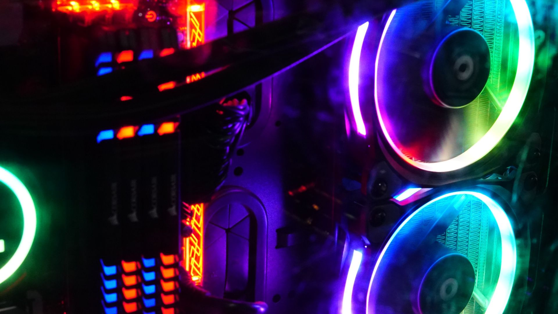 نورپردازی RGB کارت گرافیک 