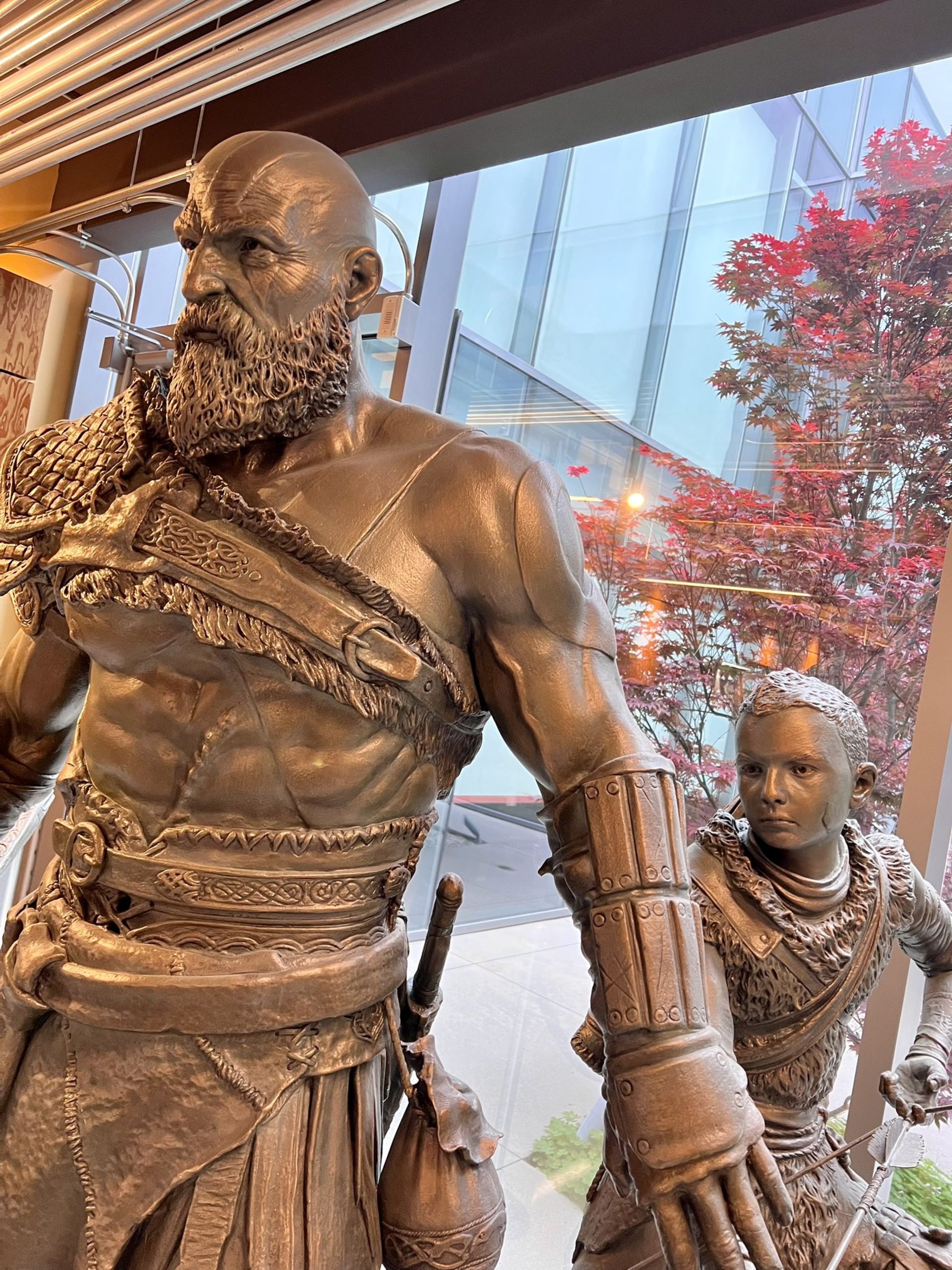 تصویر منتشر‌شده از طرف هرمن هالست از استودیو بازی‌سازی سانتا مونیکا