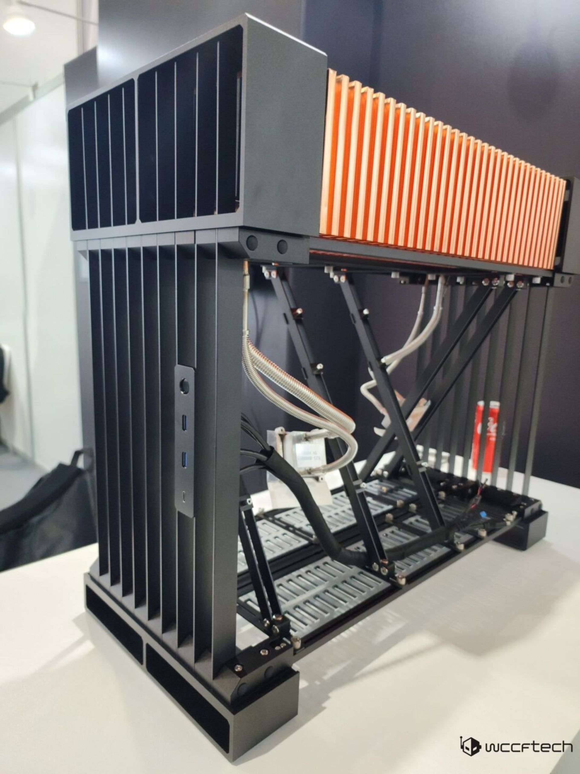 مدل مسی کیس Streamcom Passive-Cooled SG10