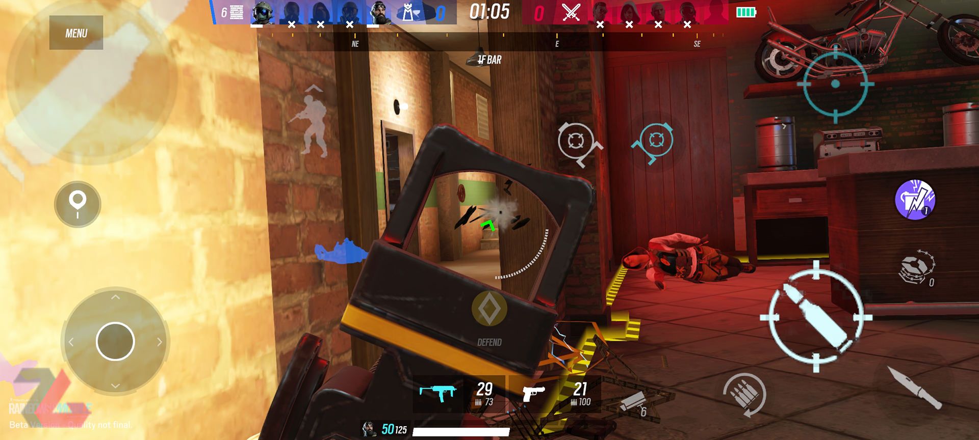 نشانه گیری با اسکوپ رد دات در بازی Rainbow Six Mobile