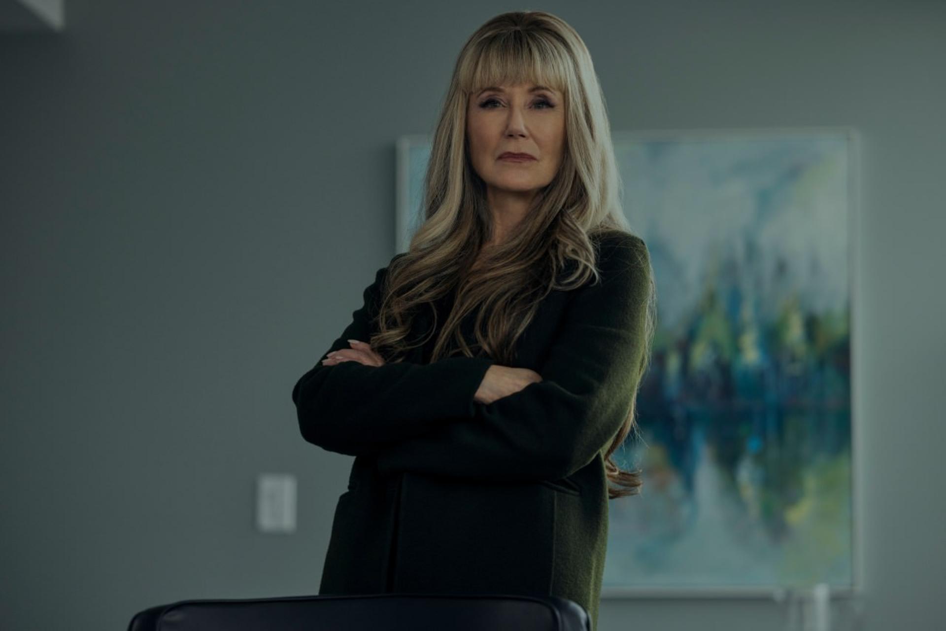 2023-8-the-fall-of-the-house-of-usher-netflix-first-photos-06
