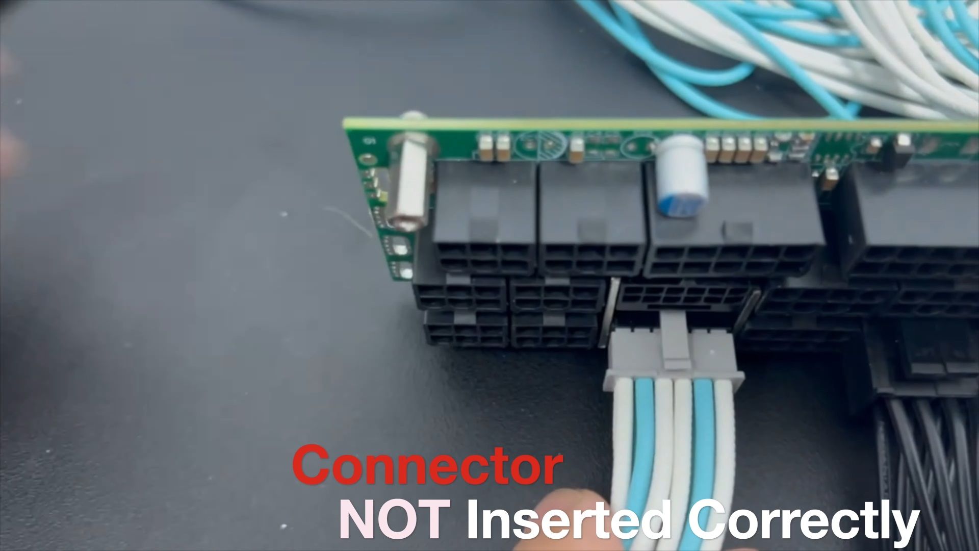 2023-9-12v-2×6-connector-first-test-660w-not-fully-into-the-socket-2-13-screenshot-1920x1080