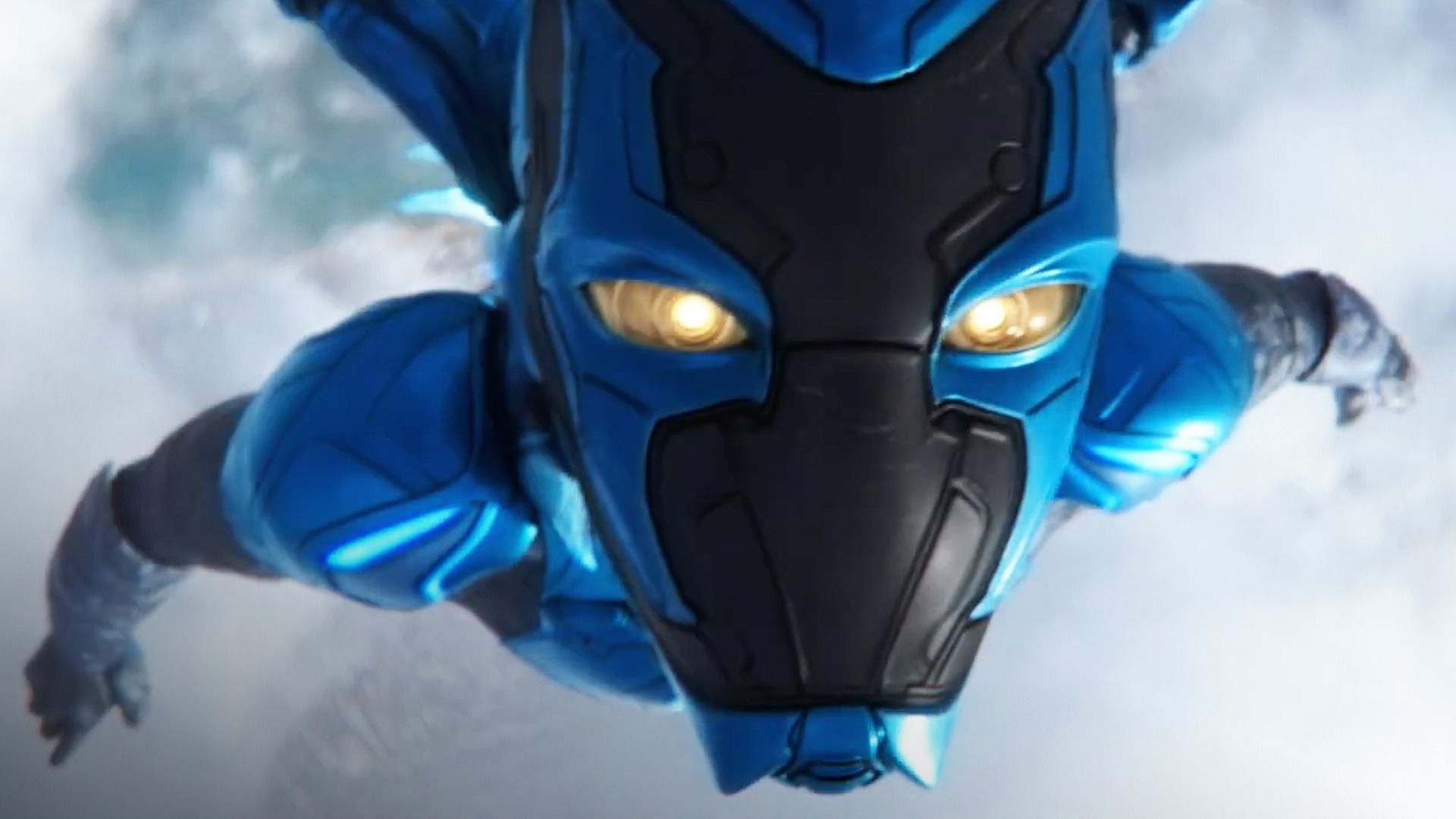 بلو بیتل در حال پرواز در فیلم Blue Beetle