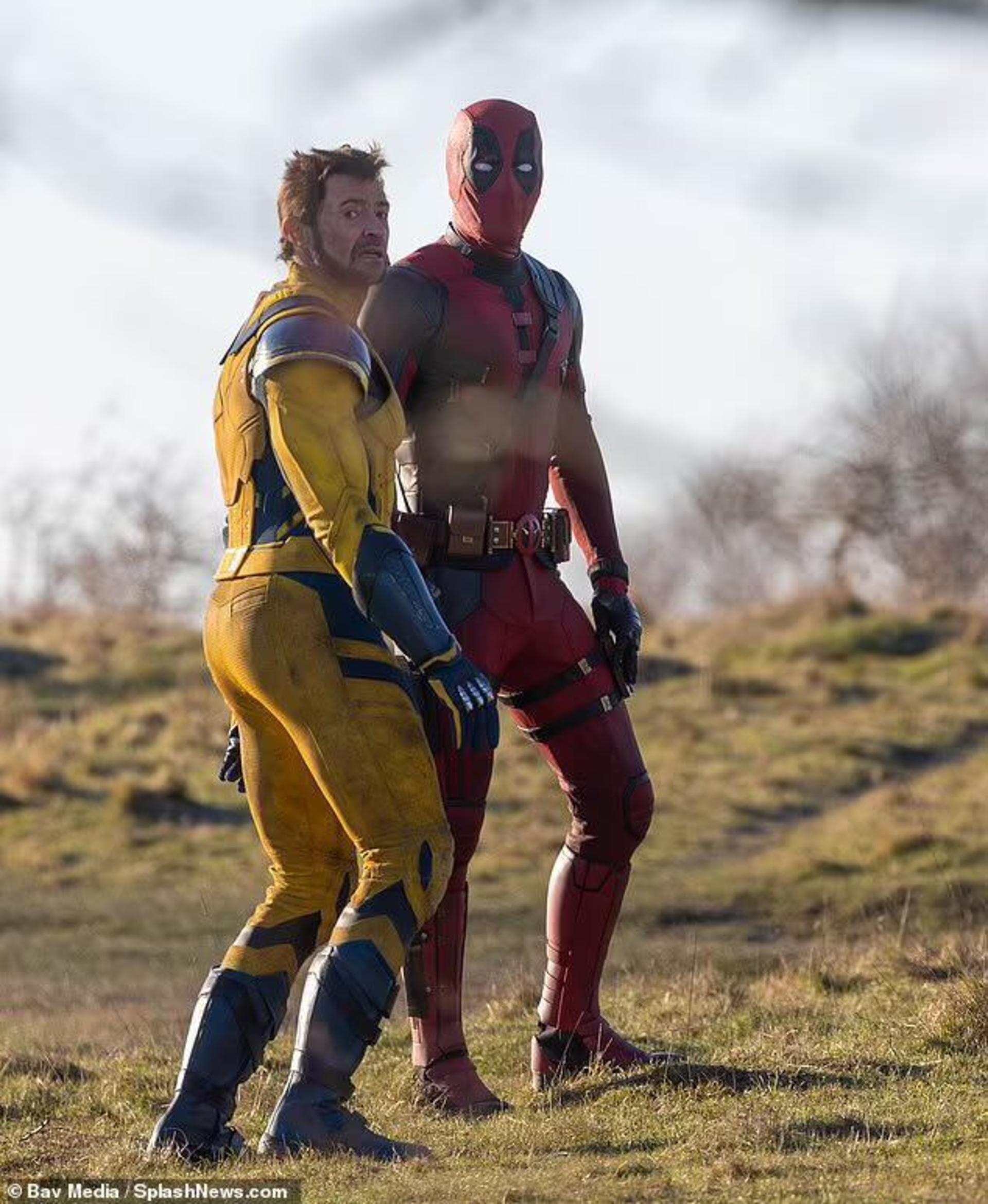 2024-1-deadpool-3-set-photos-reveal-multiple-variants-05