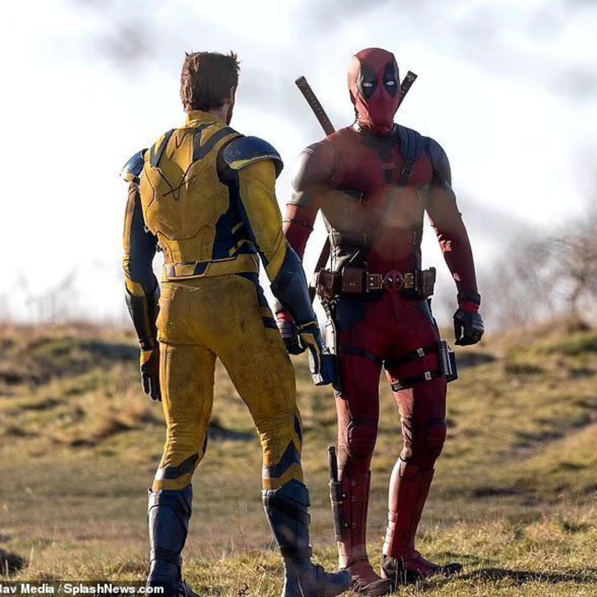 2024-1-deadpool-3-set-photos-reveal-multiple-variants-07