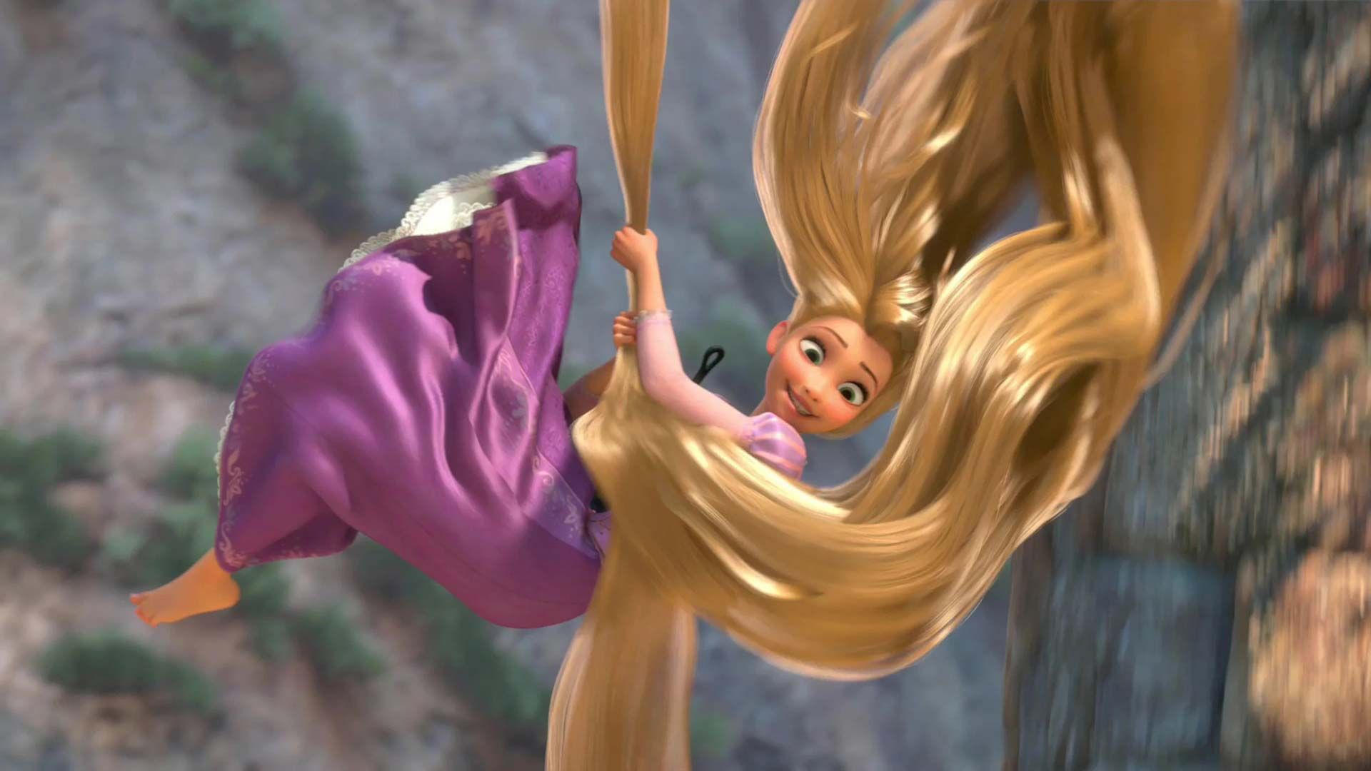 2024-2-tangled-young-girl-blonde-swaying-with-her-hair