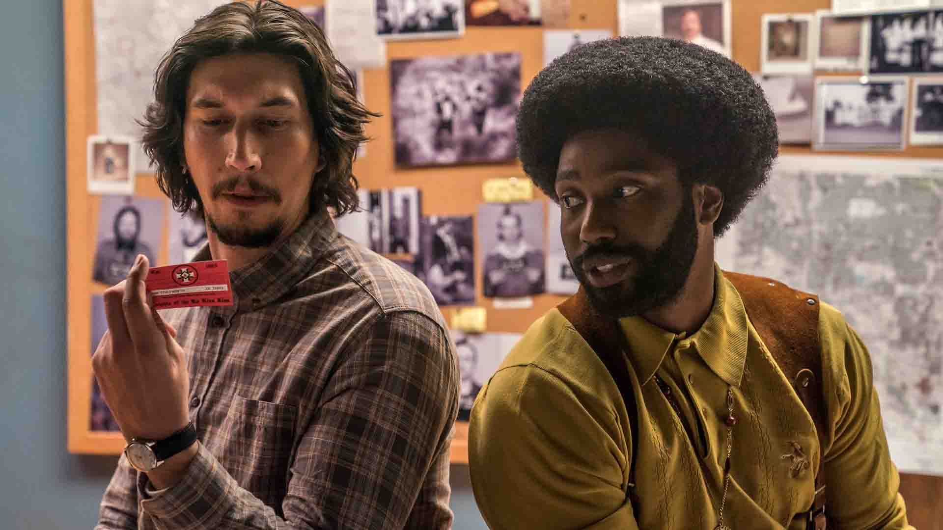 آدام درایور و جان دیوید واشنگتون در فیلم BlacKkKlansman