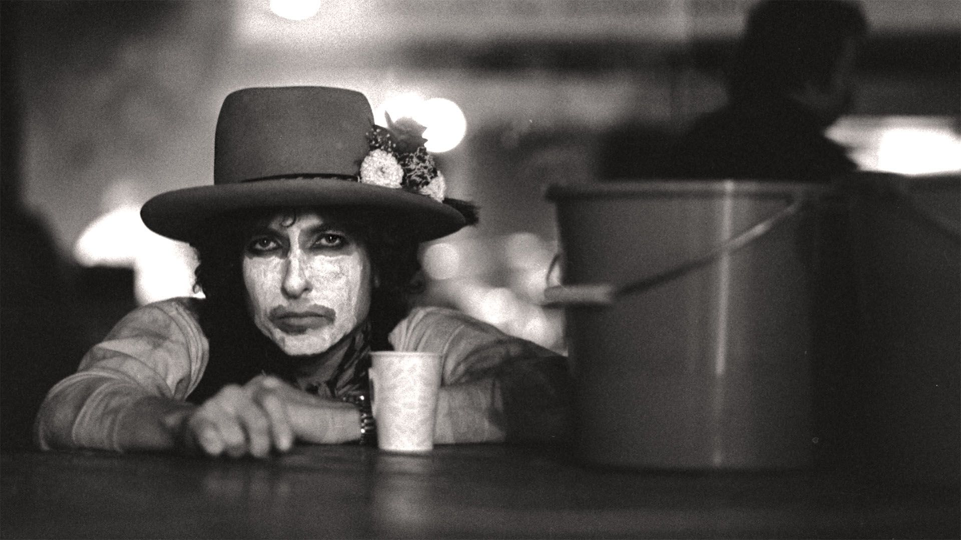باب دیلن در تور جهانی Rolling Thunder Revue