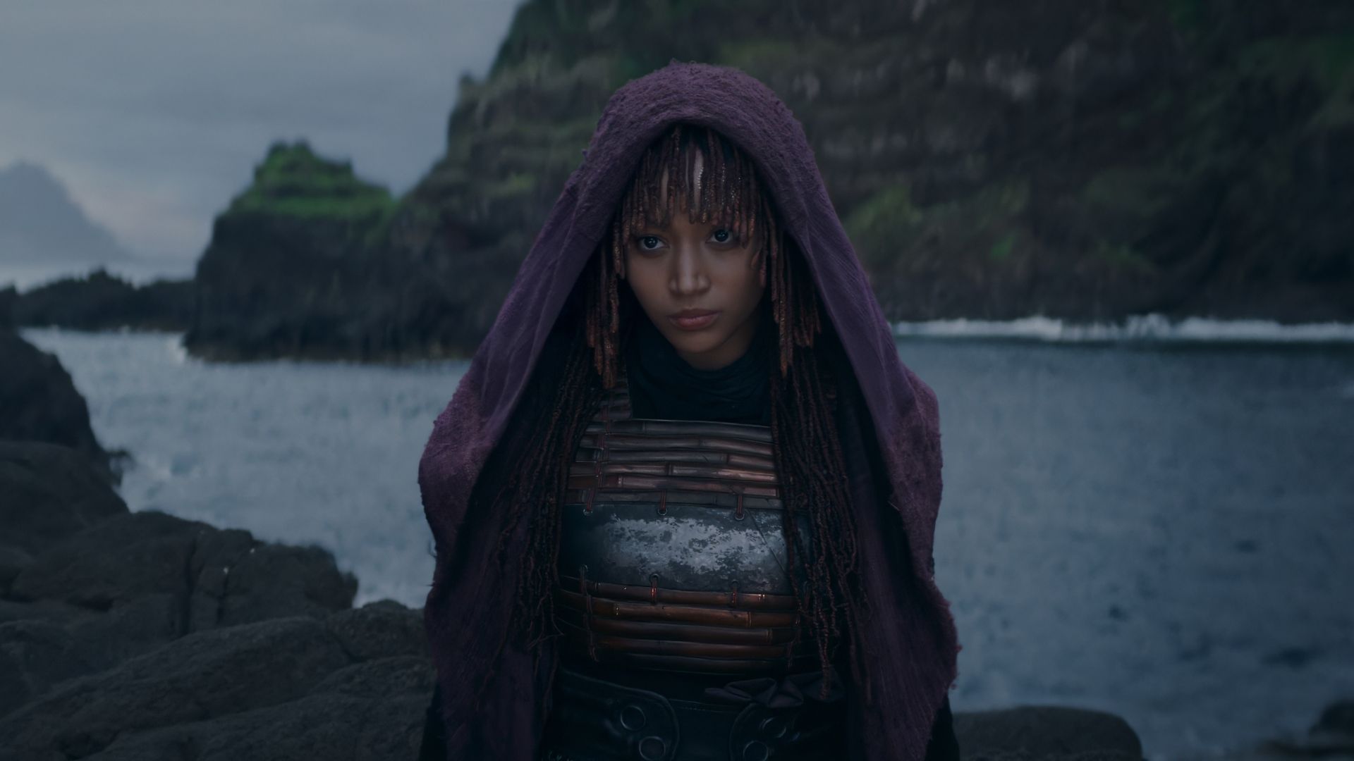 2024-3-the-acolyte-sith-padwan-front-of-the-lake