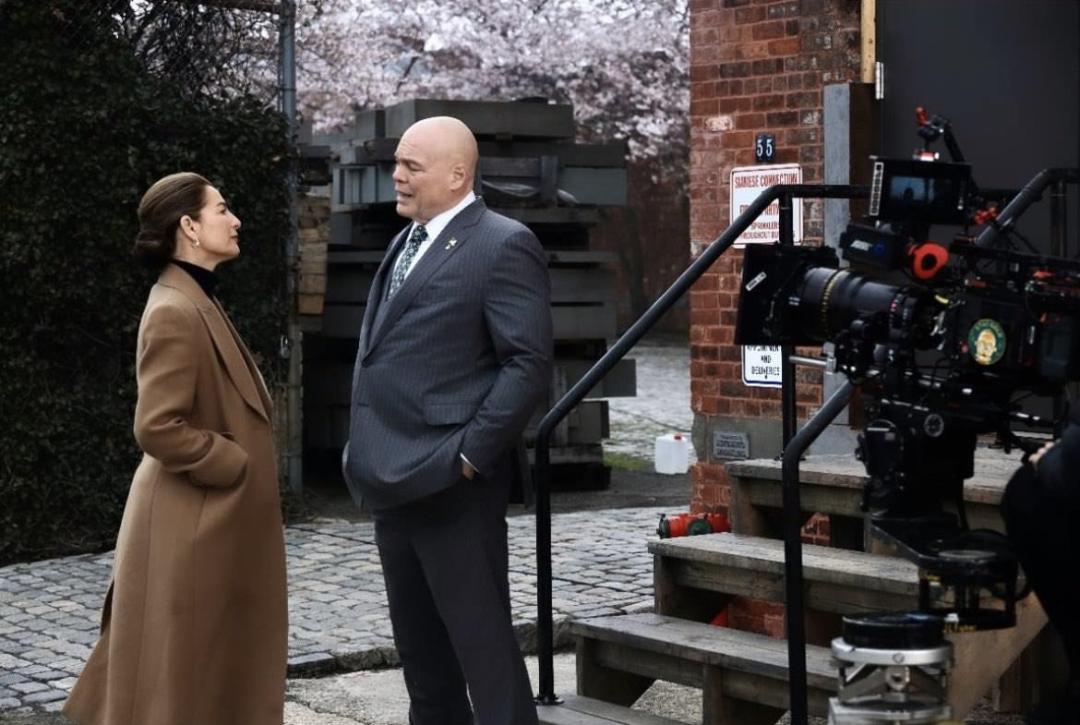 2024-4-ayelet-zurer-reprises-her-role-as-vanessa-mariana-alongside-vincent-d-onofrio-filming-daredevil-born-again